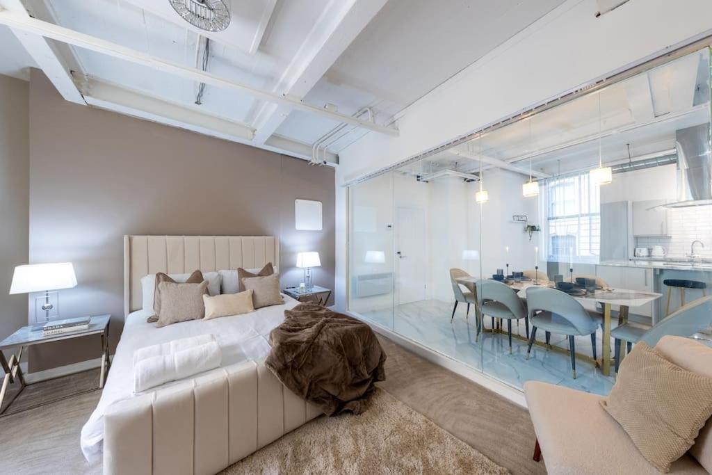 Luxury, Open Plan Apartment Bradford  Kültér fotó